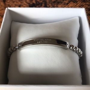 Michael Kors EST. 1981